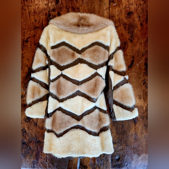 Famous David Hochstein Furrier Fox and Leather dress coat - Vintage - Picture 8 of 15